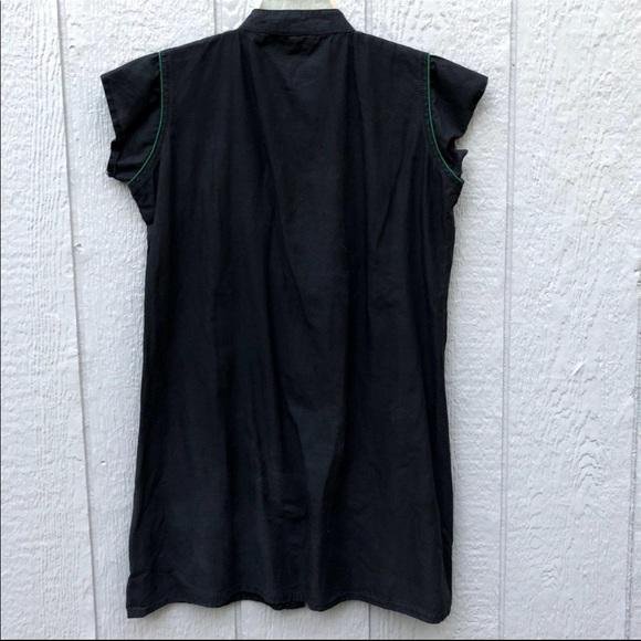 Black Top With Floral Embroidered Size XXL… - Picture 3 of 5